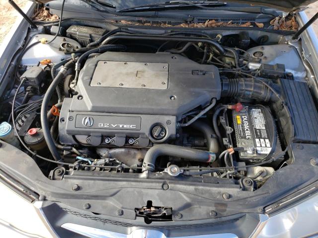 19UUA56632A017896 - 2002 ACURA 3.2TL SILVER photo 11