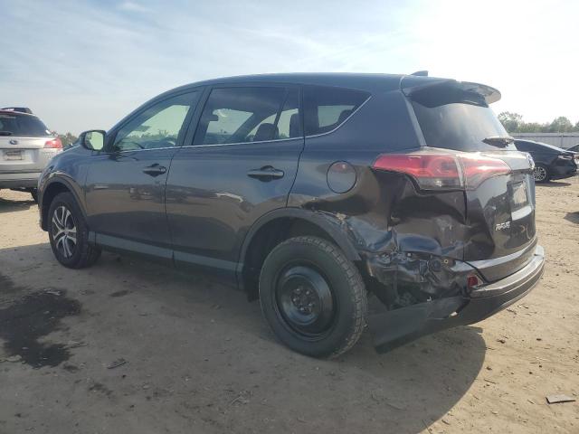 JTMBFREV2JJ218470 - 2018 TOYOTA RAV4 LE GRAY photo 2