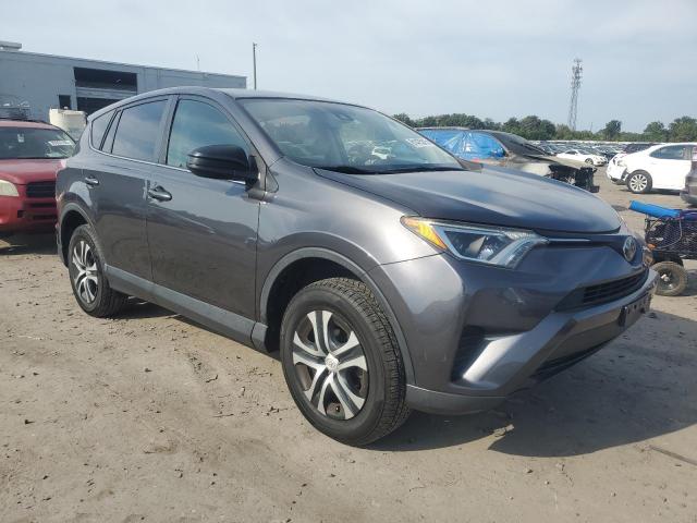 JTMBFREV2JJ218470 - 2018 TOYOTA RAV4 LE GRAY photo 4