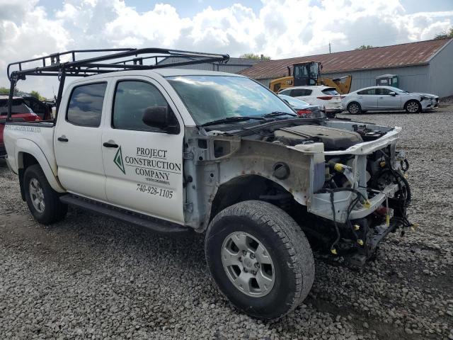 3TMLU4EN7EM160765 - 2014 TOYOTA TACOMA DOUBLE CAB 白色 照片 4