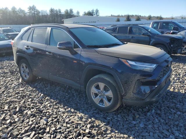 2T3RWRFV3NW130063 - 2022 TOYOTA RAV4 XLE BLUE photo 4