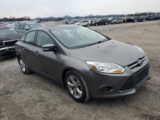 1FADP3F2XEL321255 - 2014 FORD FOCUS SE CHARCOAL photo 4