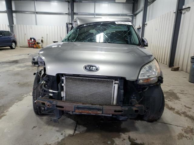 KNDJT2A25A7190328 - 2010 KIA SOUL + GRAY photo 5