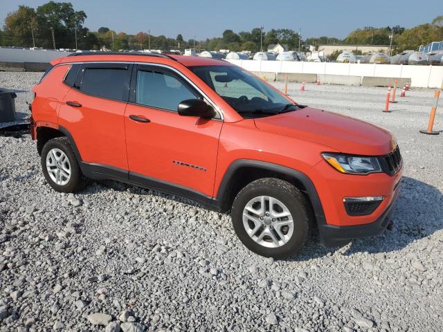 3C4NJDABXLT143894 - 2020 JEEP COMPASS SPORT ORANGE photo 4