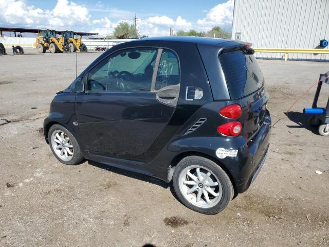 WMEEJ9AA6GK843098 - 2016 SMART FORTWO BLACK photo 2
