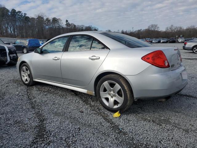 1G2ZA5E04A4137001 - 2010 PONTIAC G6 SILVER photo 2