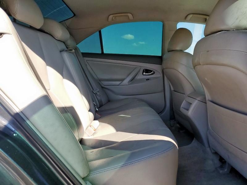 4T1BF3EK4BU136366 - 2011 TOYOTA CAMRY BASE GRAY photo 10