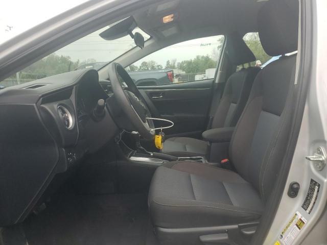 2T1BURHE1HC954954 - 2017 TOYOTA COROLLA L ვერცხლისფერი ფოტო 7