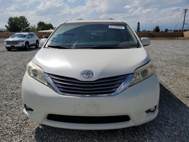 5TDYK3DC8FS672655 - 2015 TOYOTA SIENNA XLE 白色 照片 5