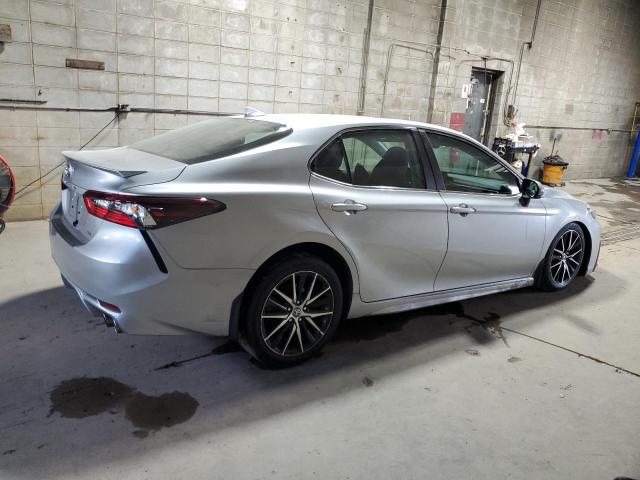 4T1T11AK2PU790139 - 2023 TOYOTA CAMRY SE NIGHT SHADE SILVER photo 3