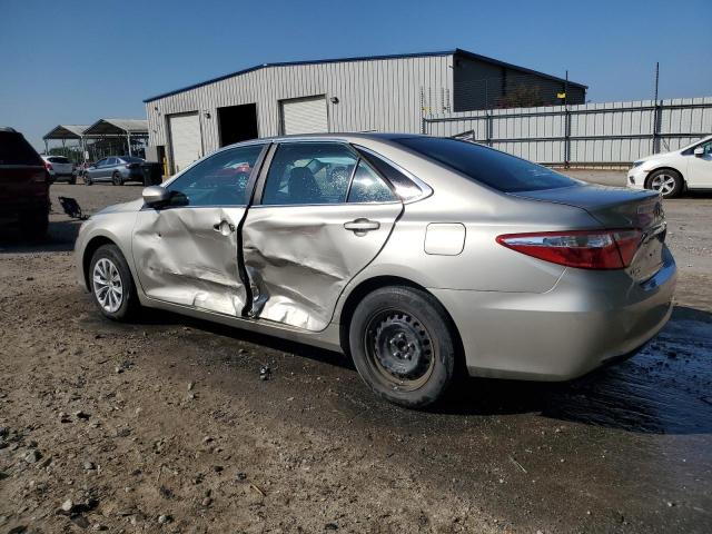 4T1BF1FK8GU153763 - 2016 TOYOTA CAMRY LE SILVER photo 2