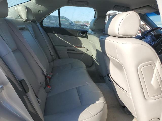 1G6DW677470116708 - 2007 CADILLAC STS 银色 照片 10