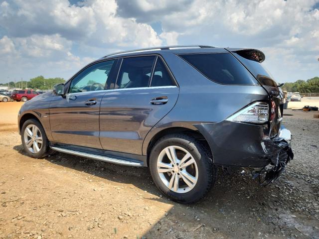 4JGDA5HB5CA093688 - 2012 MERCEDES-BENZ ML 350 4MATIC CHARCOAL photo 2