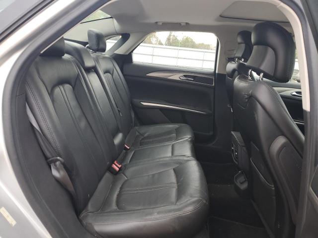 3LN6L2G9XER809123 - 2014 LINCOLN MKZ SILVER photo 10