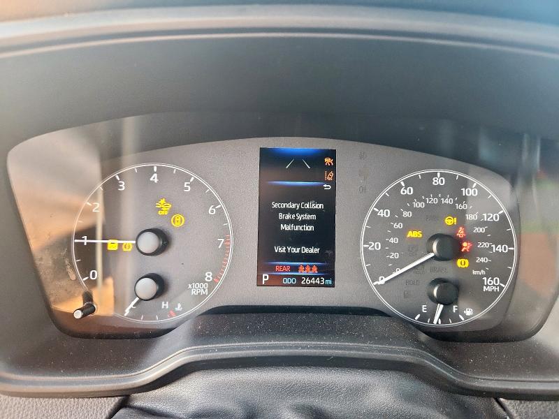 5YFB4MDE1RP194230 - 2024 TOYOTA COROLLA LE SILVER photo 9