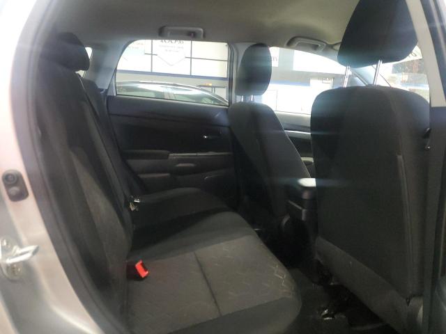 JA4AR3AU9LU000583 - 2020 MITS OUTLANDER SPORT ES ვერცხლისფერი ფოტო 11