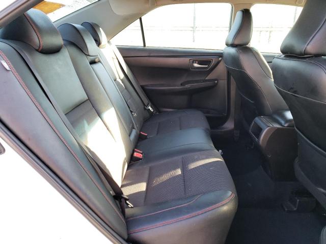 4T1BF1FK6HU454243 - 2017 TOYOTA CAMRY SE LE Beyaz fotoğraf 10