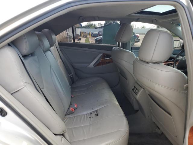 4T1BK3EK8BU616518 - 2011 TOYOTA CAMRY SE ვერცხლისფერი ფოტო 10