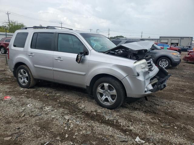 5FNYF4H55DB072635 - 2013 HONDA PILOT EXL SILVER photo 4