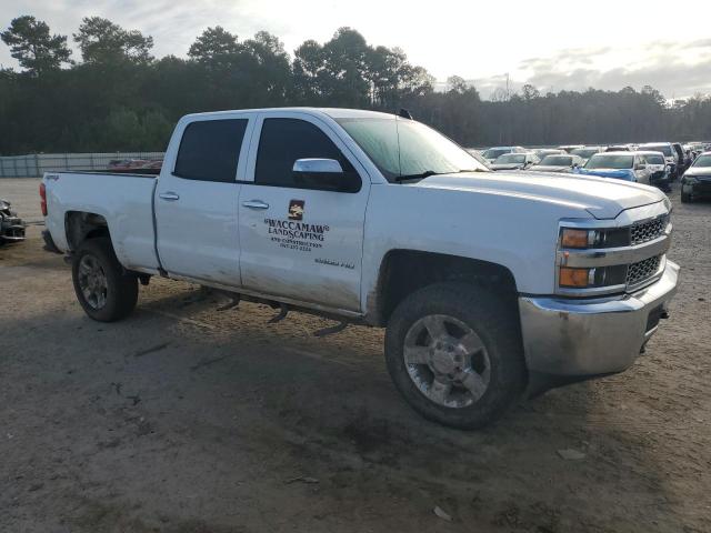 1GC1KREG1KF179755 - 2019 CHEVROLET SILVERADO K2500 HEAVY DUTY WHITE photo 4