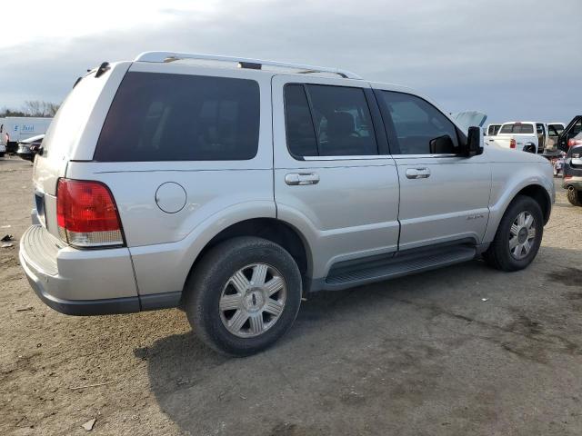 5LMEU88H15ZJ30075 - 2005 LINCOLN AVIATOR SILVER photo 3