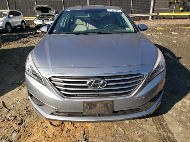 5NPE24AFXGH395702 - 2016 HYUNDAI SONATA SE SILVER photo 5