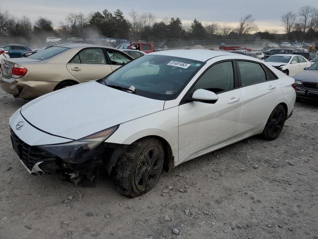 5NPLM4AG7NH055298 - 2022 HYUNDAI ELANTRA SEL WHITE photo 1