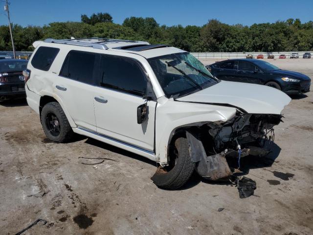 JTEBU5JR2H5469222 - 2017 TOYOTA 4RUNNER SR5/SR5 PREMIUM Ақ фото 4