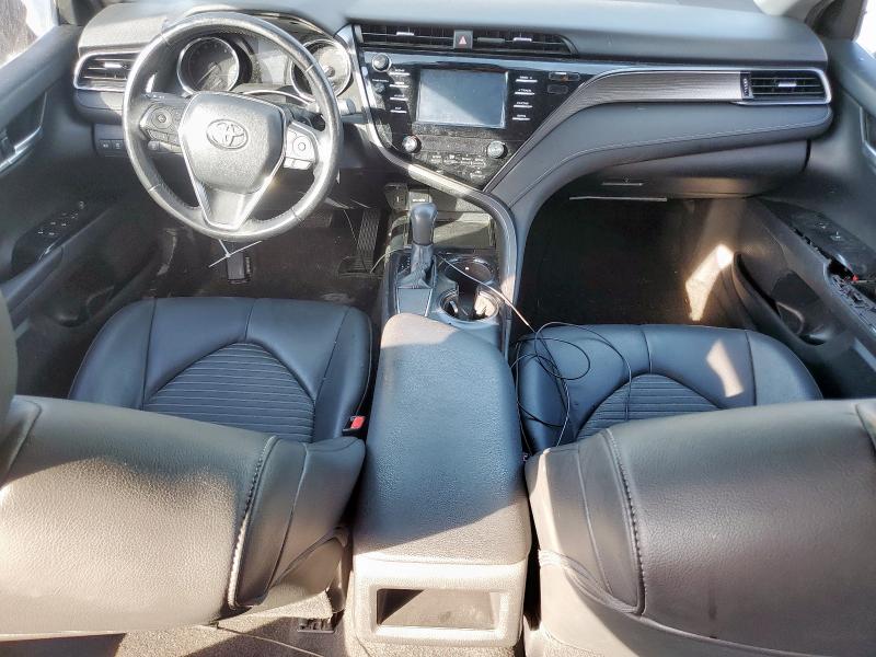 4T1B11HK0KU775164 - 2019 TOYOTA CAMRY L შავი ფოტო 8