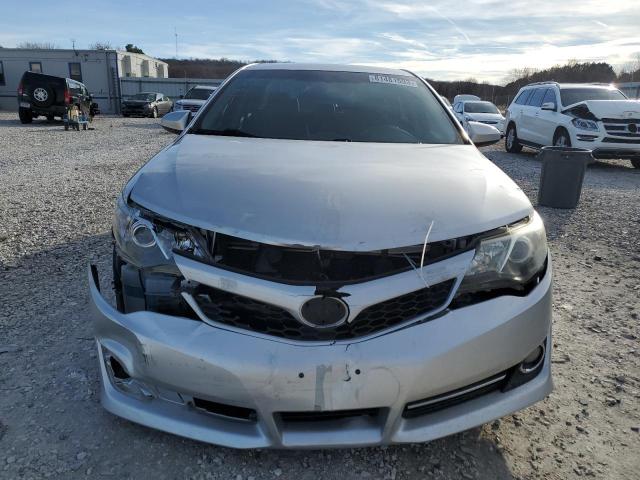 4T1BF1FK4CU142236 - 2012 TOYOTA CAMRY BASE SILVER photo 5