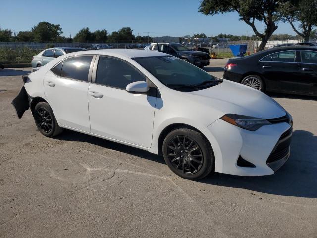 5YFBURHE5JP831597 - 2018 TOYOTA COROLLA L Ağ foto 4