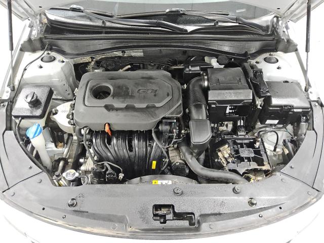5XXGT4L31KG284212 - 2019 KIA OPTIMA LX Gümüş fotoğraf 11