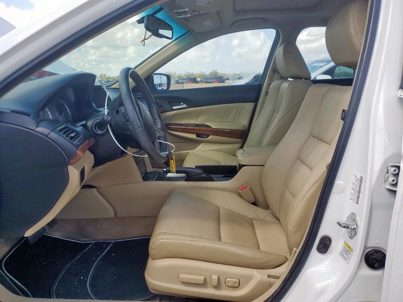 1HGCP2F82CA110985 - 2012 HONDA ACCORD EXL WHITE photo 7