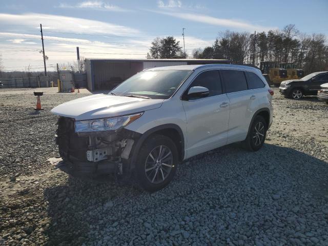 2018 TOYOTA HIGHLANDER SE, 