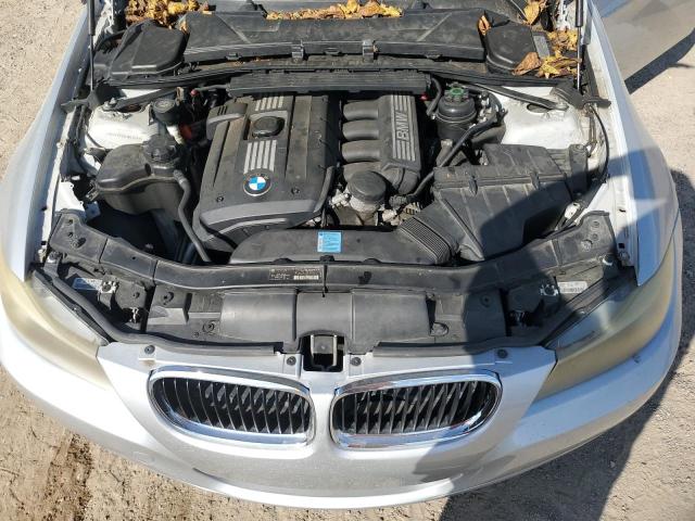 WBAPH7G54BNM54594 - 2011 BMW 328 I SILVER photo 11