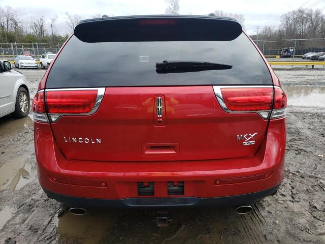 2LMDJ8JK3CBL08439 - 2012 LINCOLN MKX RED photo 6