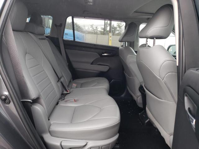 5TDHZRBH9LS014996 - 2020 TOYOTA HIGHLANDER XLE CHARCOAL photo 11