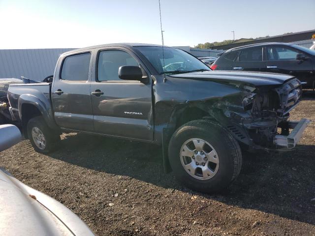 5TELU4EN5AZ710428 - 2010 TOYOTA TACOMA DOUBLE CAB 银色 照片 4