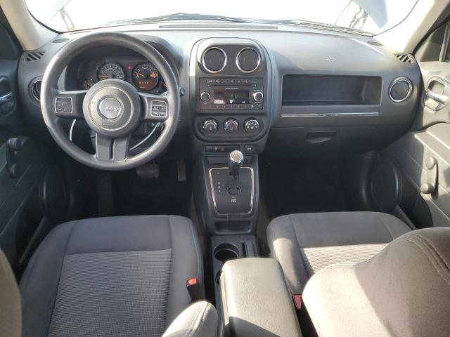 1C4NJPBA6FD318627 - 2015 JEEP PATRIOT SPORT ნაცრისფერი ფოტო 8