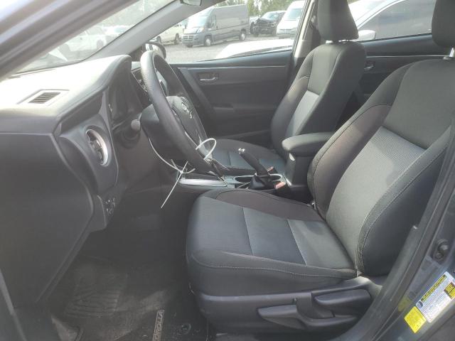 2T1BURHE6JC008127 - 2018 TOYOTA COROLLA L 灰色 照片 7