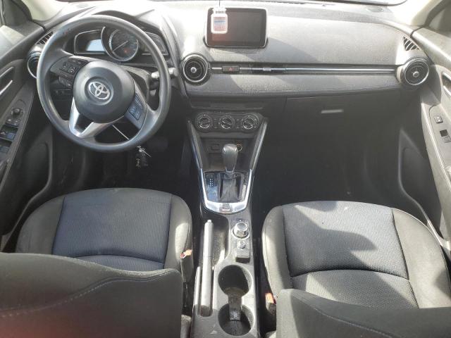 3MYDLBYV3HY167413 - 2017 TOYOTA YARIS IA 白色 照片 8