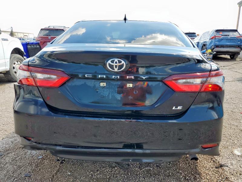 4T1C11AKXRU877712 - 2024 TOYOTA CAMRY LE BLACK photo 6