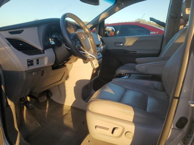 5TDYK3DC0FS608609 - 2015 TOYOTA SIENNA XLE Srebrny zdjęcie 7