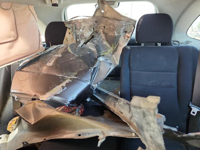 5J6RE4H3XBL043917 - 2011 HONDA CR-V LX GRAY photo 10