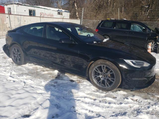 5YJSA1E55MF440416 - 2021 TESLA MODEL S შავი ფოტო 4