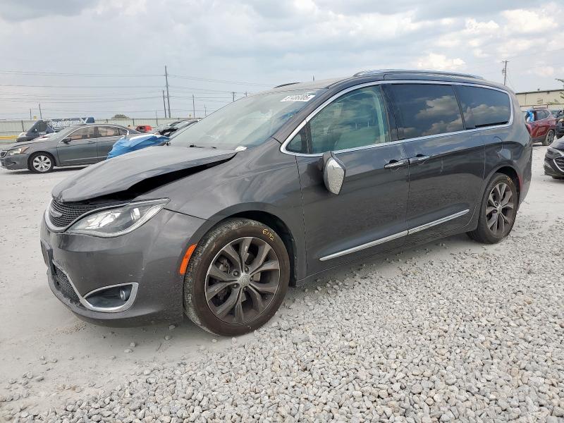 2017 CHRYSLER PACIFICA LIMITED, 