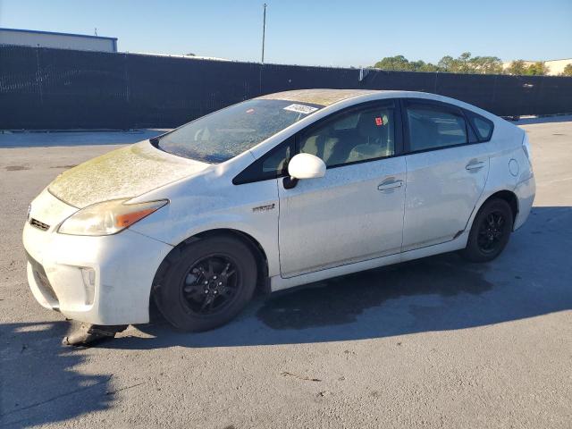 2013 TOYOTA PRIUS, 