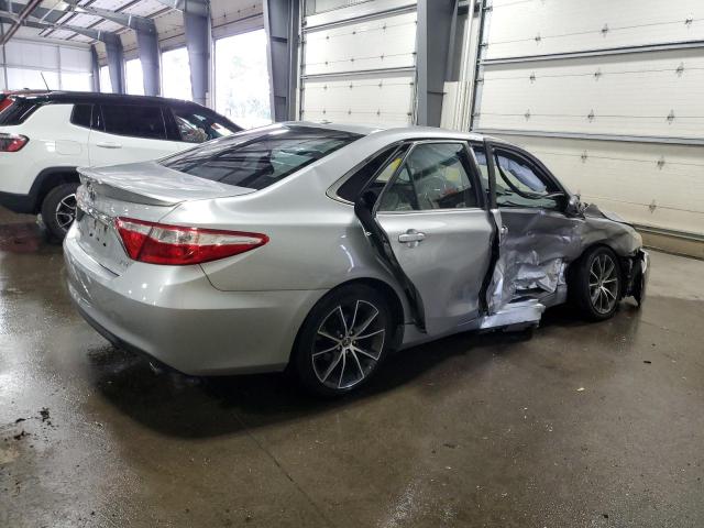 4T1BF1FK7GU558674 - 2016 TOYOTA CAMRY LE SILVER photo 3