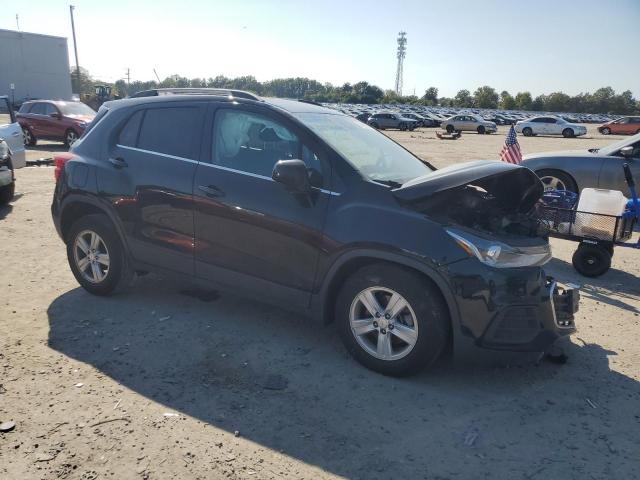 3GNCJLSB4LL282832 - 2020 CHEVROLET TRAX 1LT 黑色 照片 4