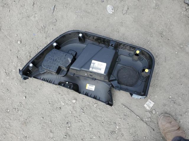 1GNKRJKD7DJ236978 - 2013 CHEVROLET TRAVERSE LT 灰色 照片 13